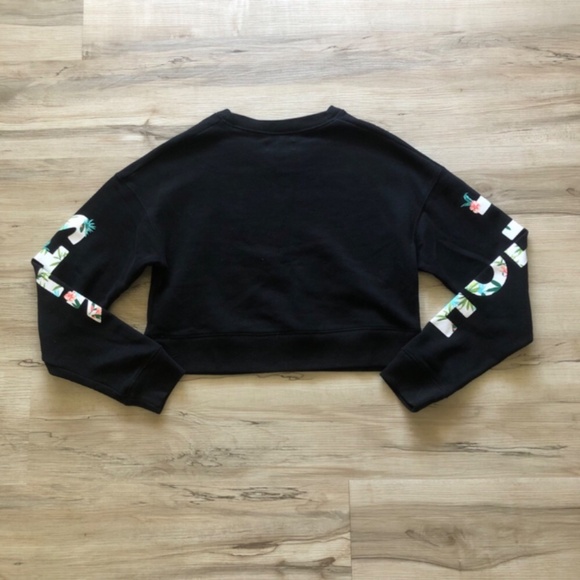 Hollister Crop Sweater - Picture 5 of 7